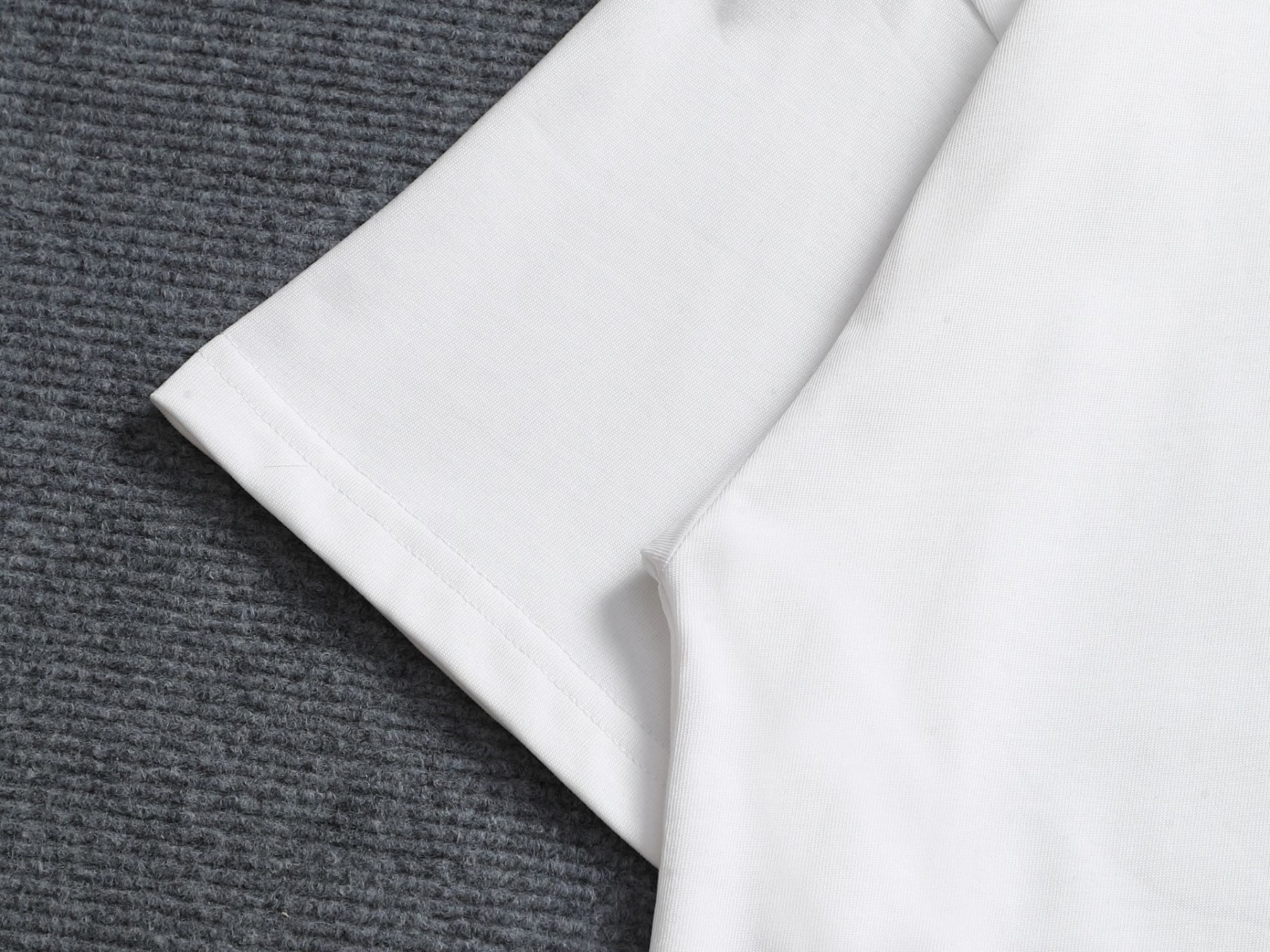 【LOEWE】半袖 T シャツ