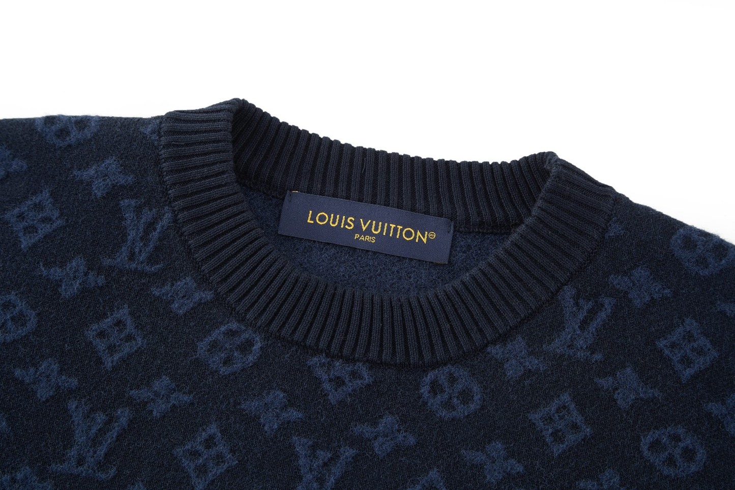 【LOUIS VUITTON】ニット半袖 T シャツ