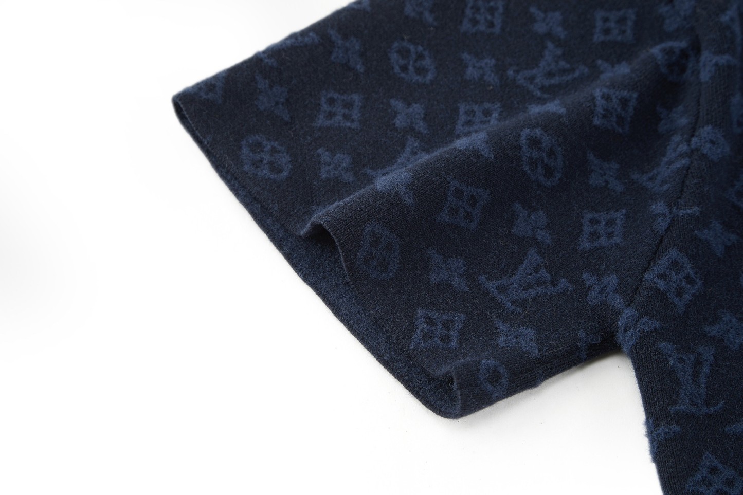 【LOUIS VUITTON】ニット半袖 T シャツ