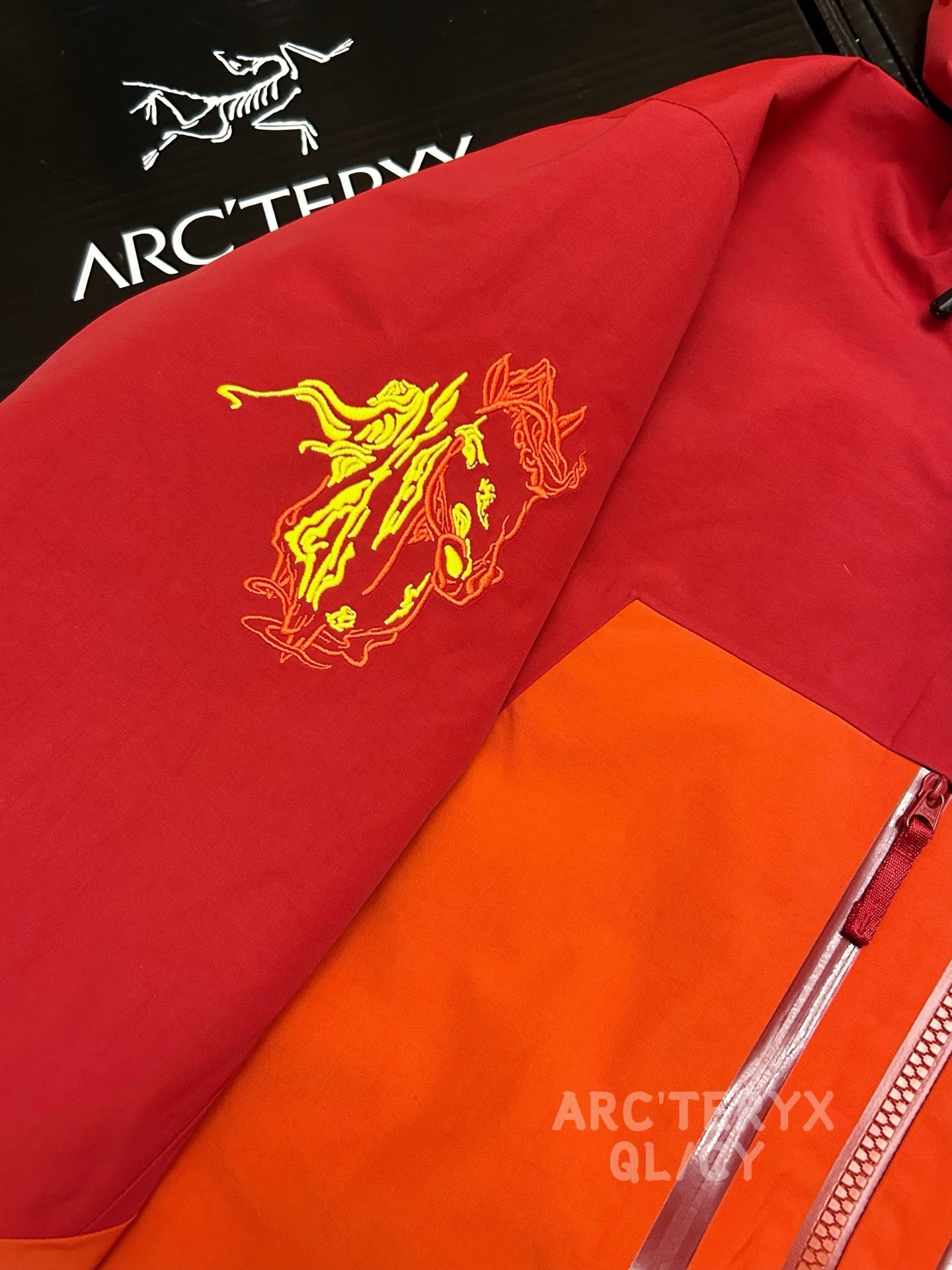 【ARC'TERYX】Aha SV7 ジャケット