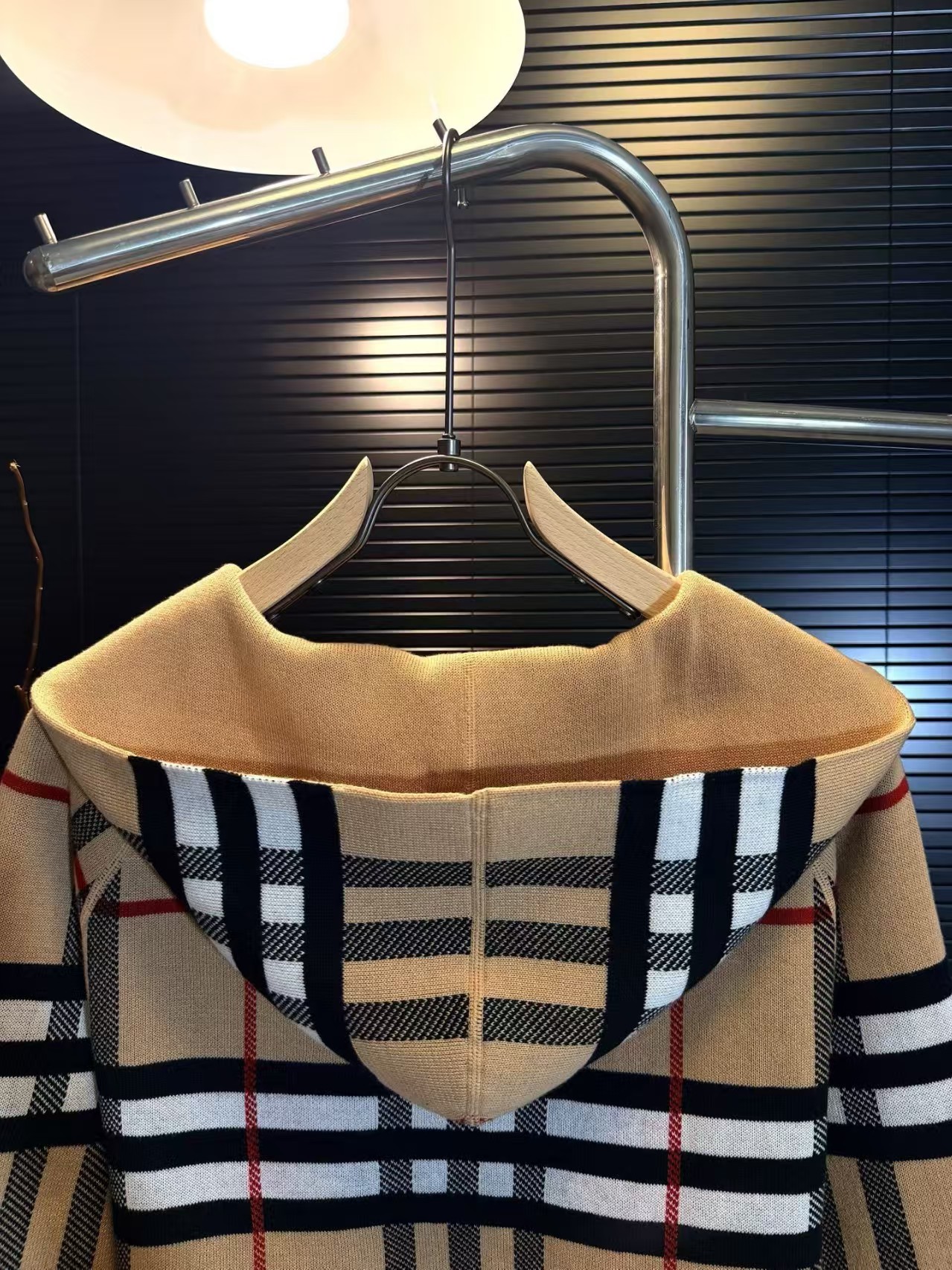 【BURBERRY】 バーバリー リバーシブルジャケット