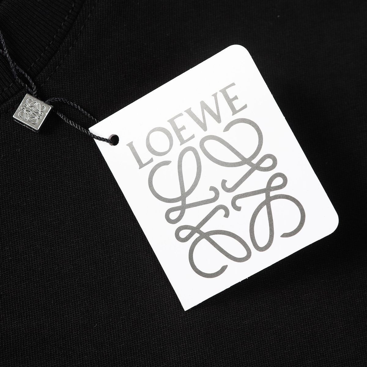 【LOEWE 公式旗艦店】（ロエベ）Tシャツ、ご好評に付き再入荷！