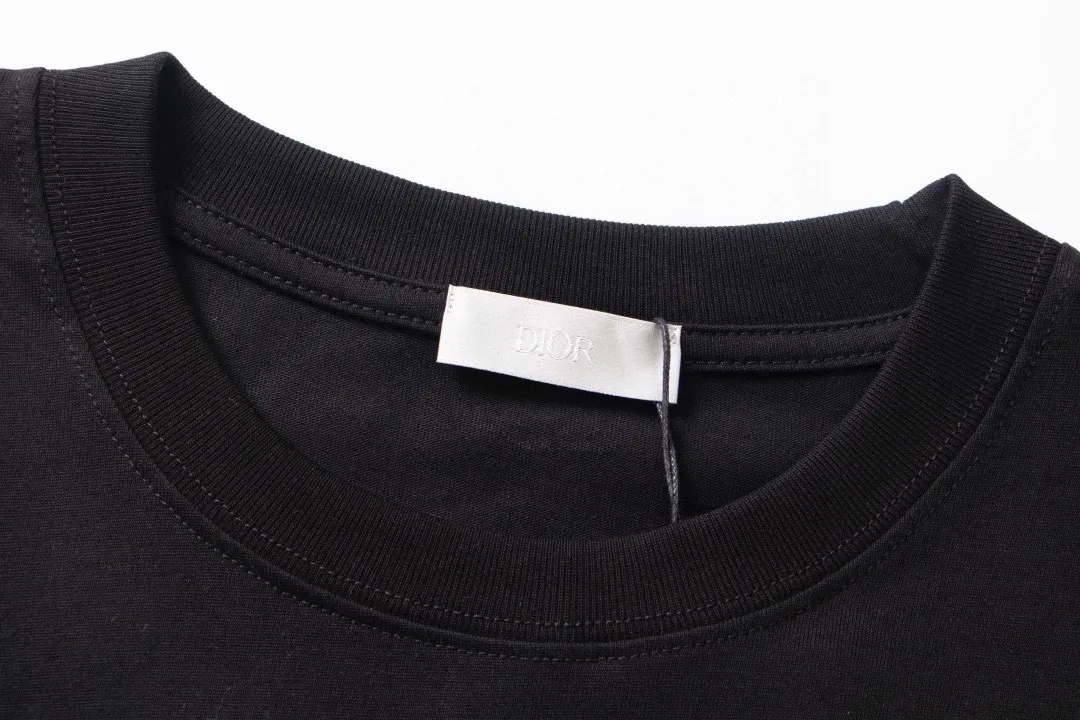 【DIOR 公式旗艦店】ディオール Tシャツ ご好評に付き再入荷！