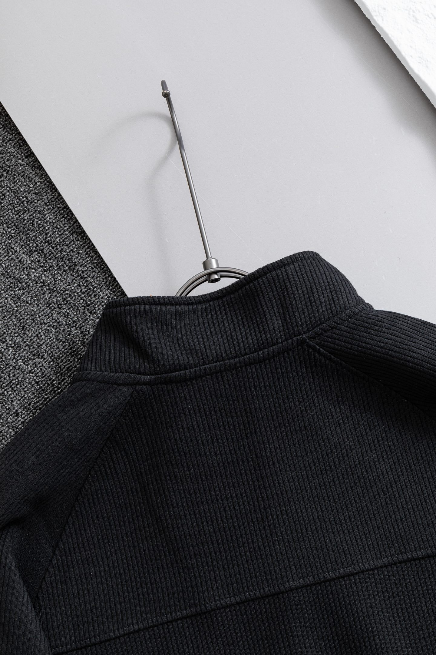 【ARC'TERYX】 アウトドアジャケット