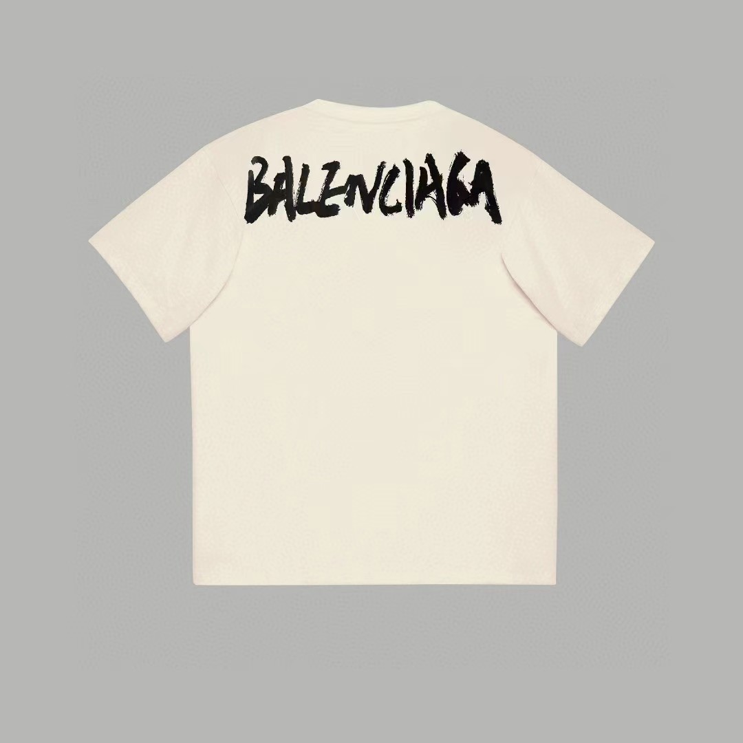【Gucci 】（グッチ）Tシャツ 男女兼用、ご好評に付き再入荷！
