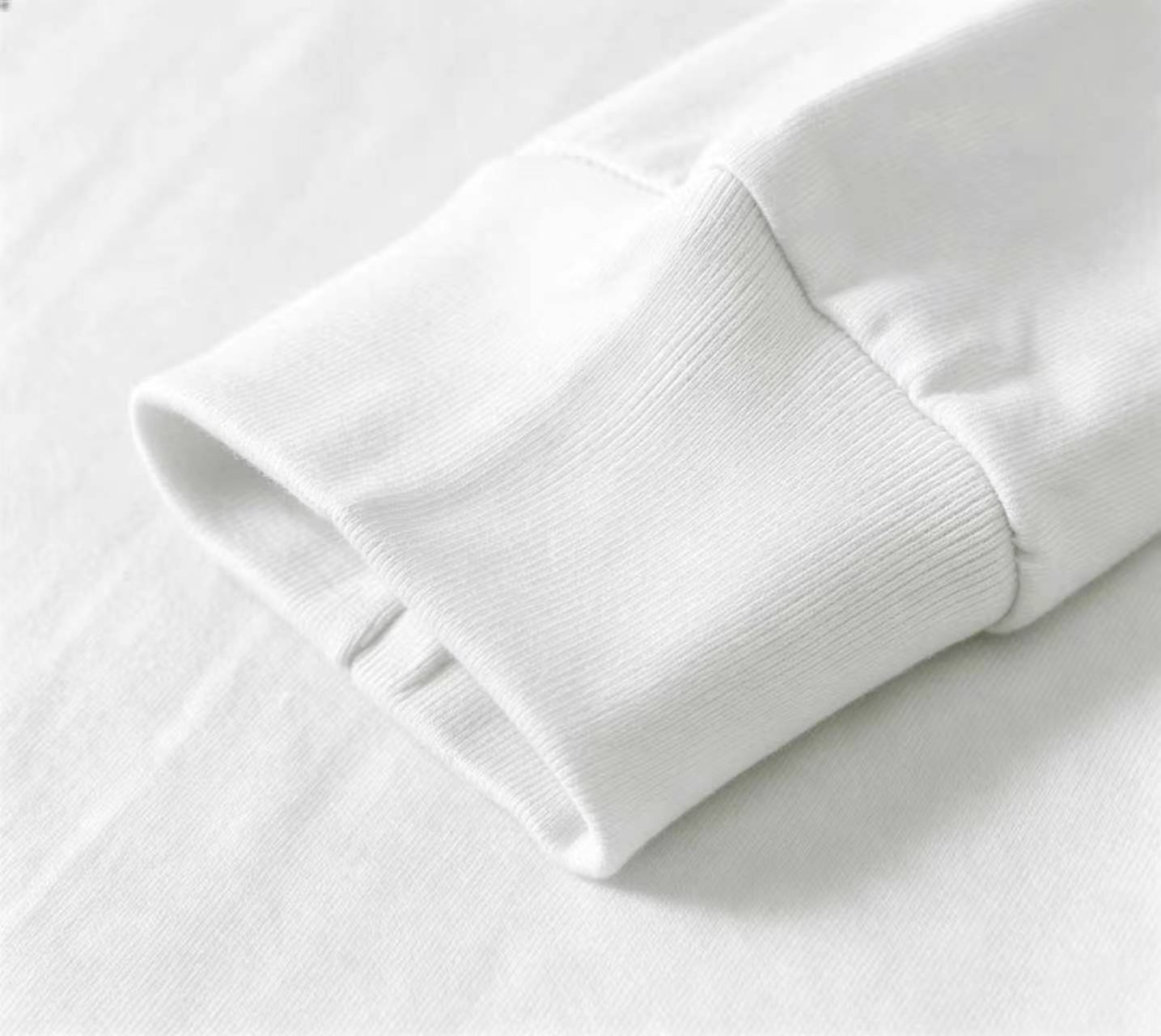 【GUCCI】長袖 T シャツ