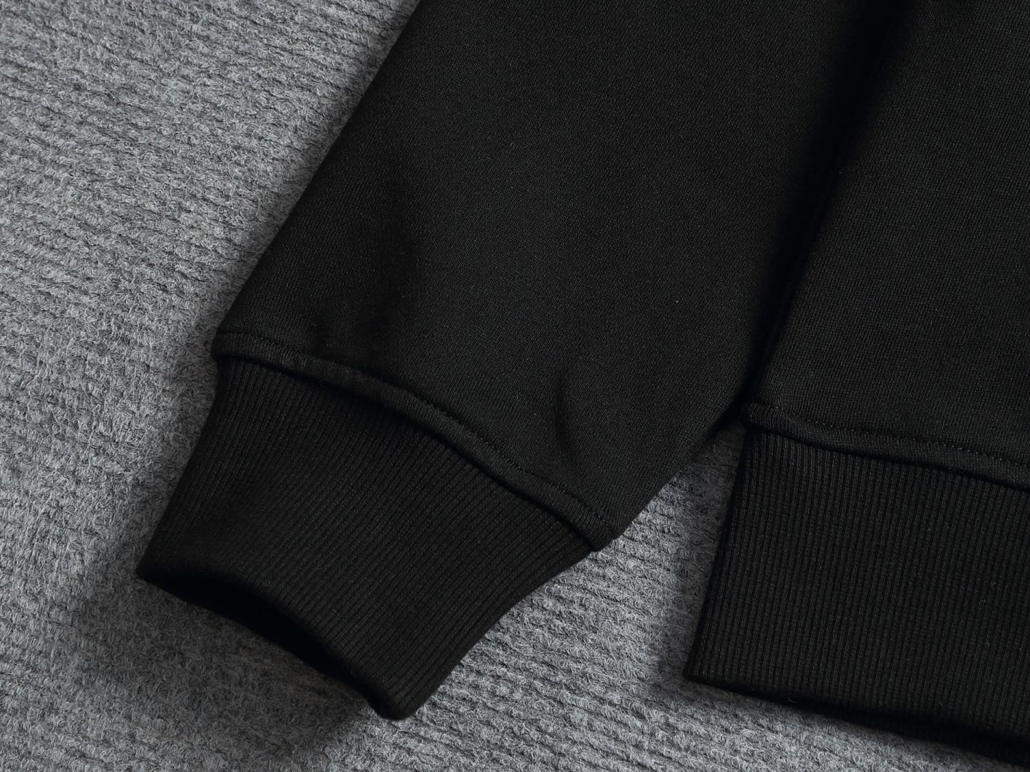 【BURBERRY】長袖 T シャツ