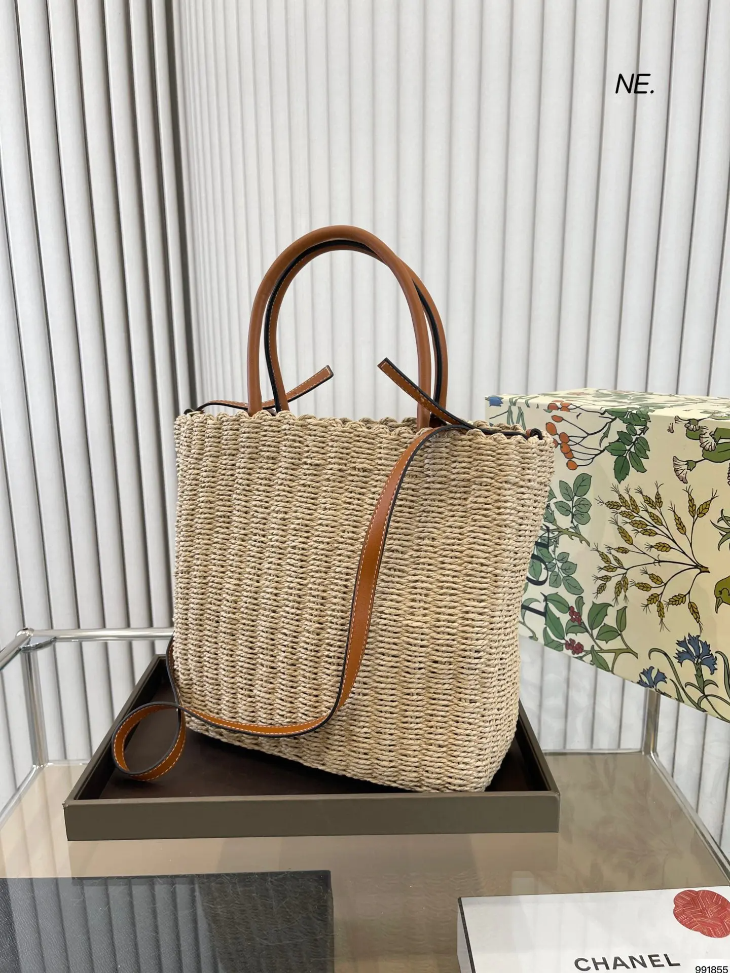 LOEWE わら織りバッグ 夏 海辺の第一選択 ハンドバッグ