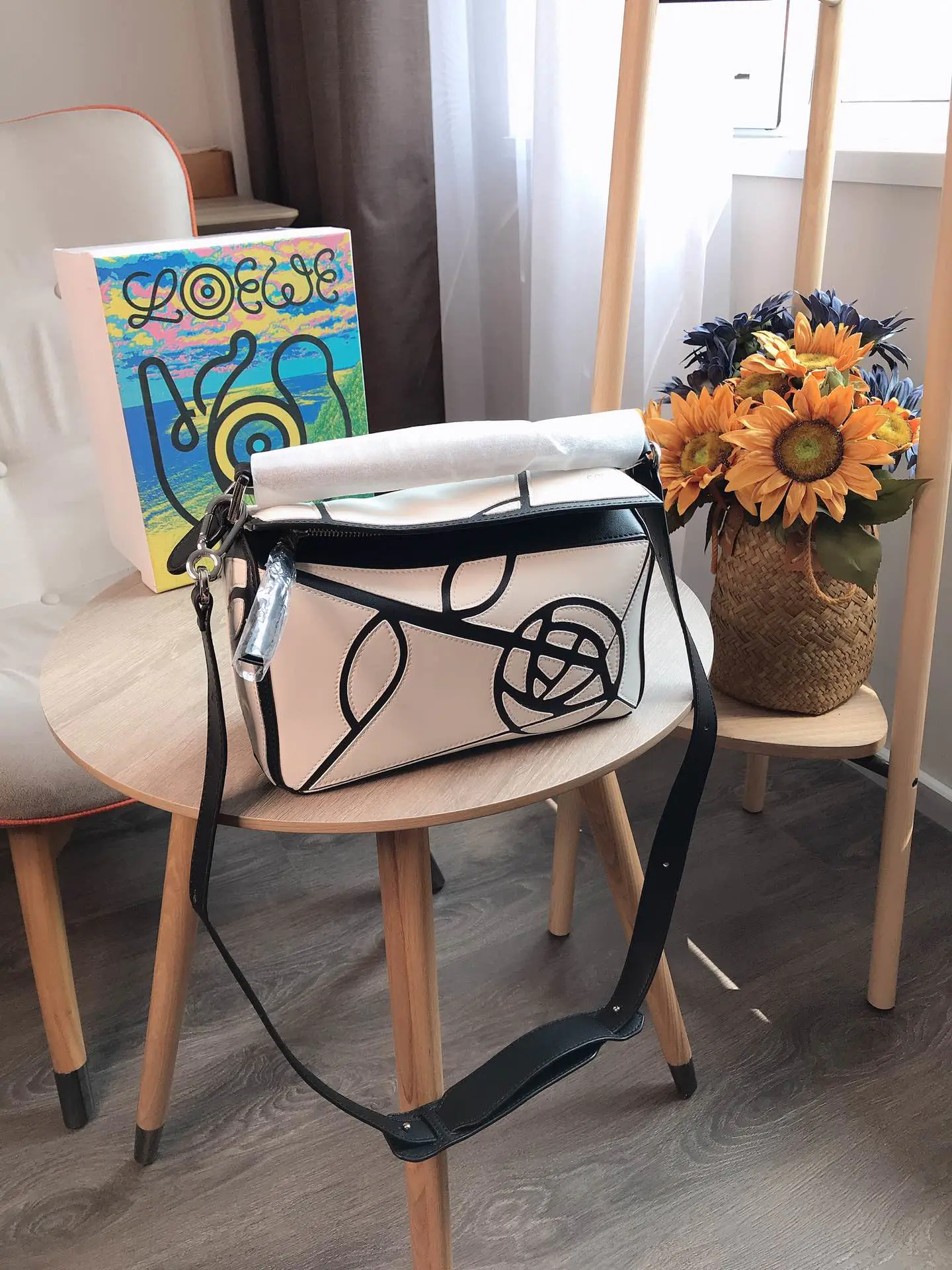 Loewe-ロエベ パズルフラワー