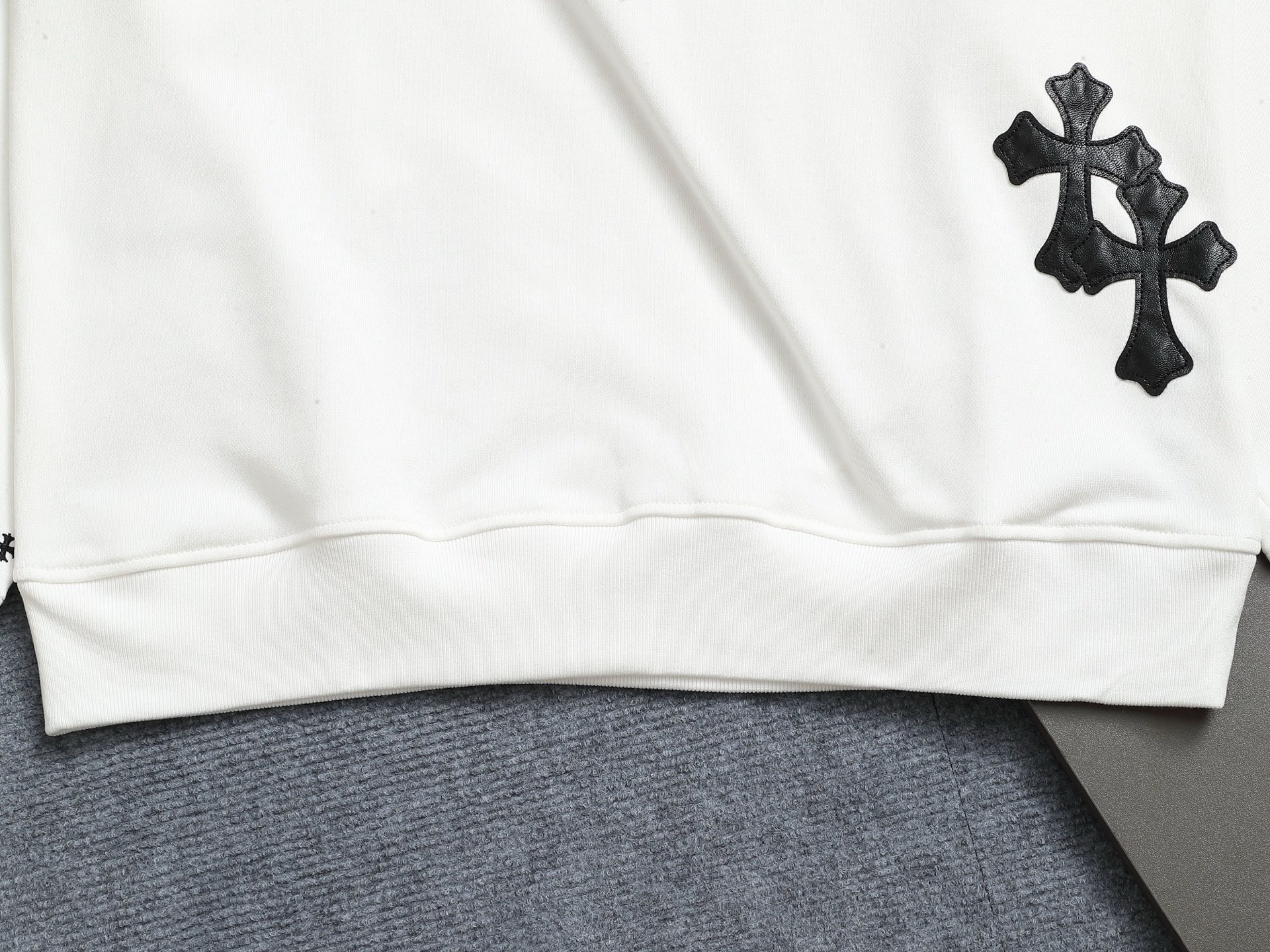 【CHROME HEARTS】長袖 T シャツ