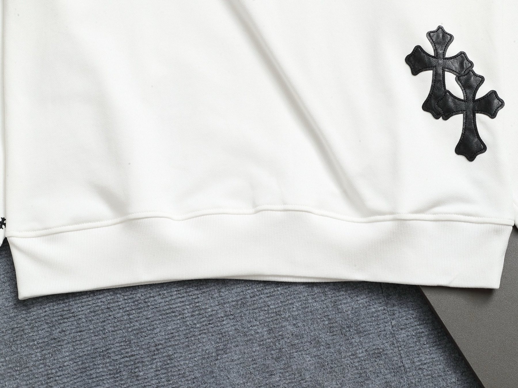 【CHROME HEARTS】長袖 T シャツ