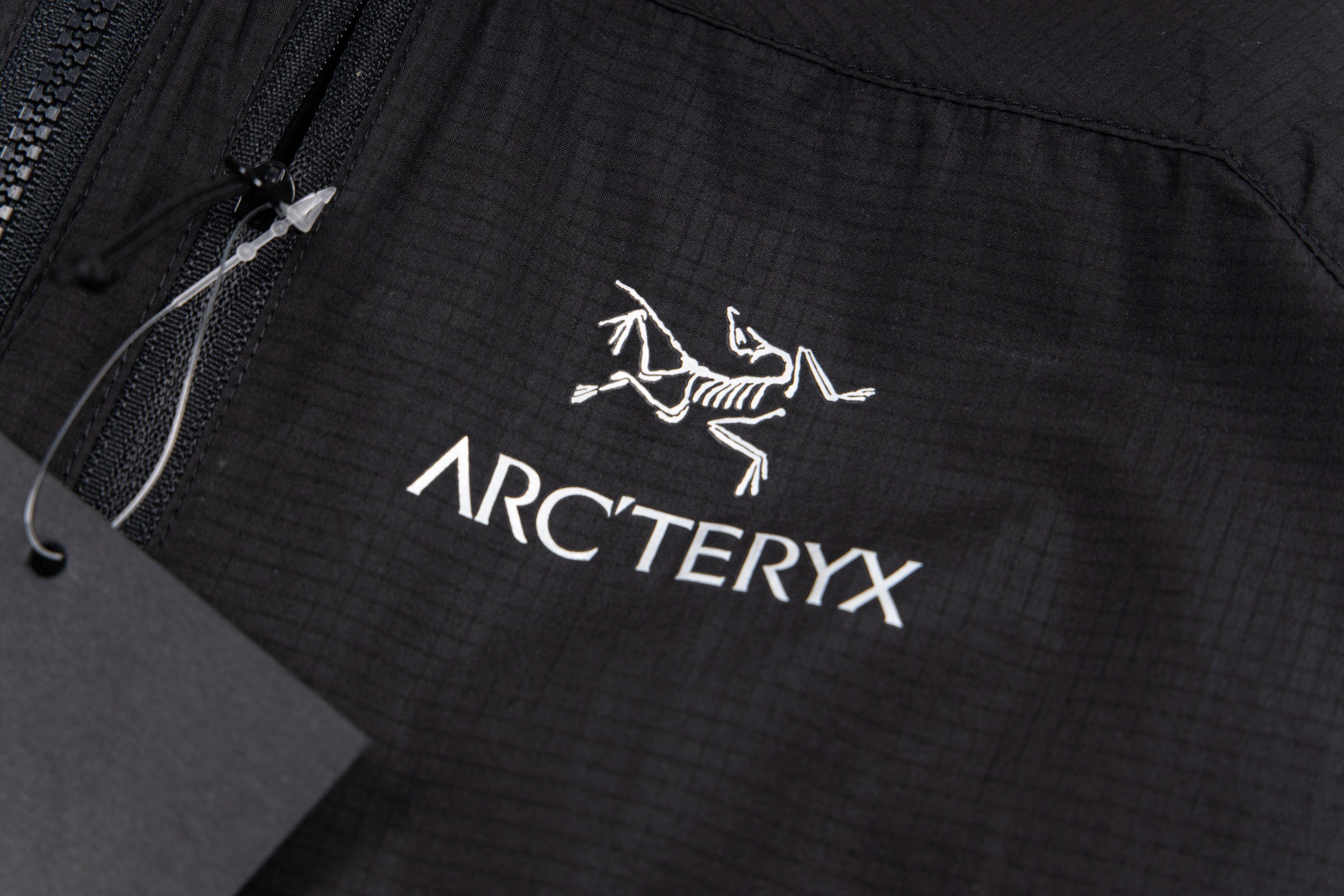 【ARC'TERYX】Squamish Hoody シェルジャケット