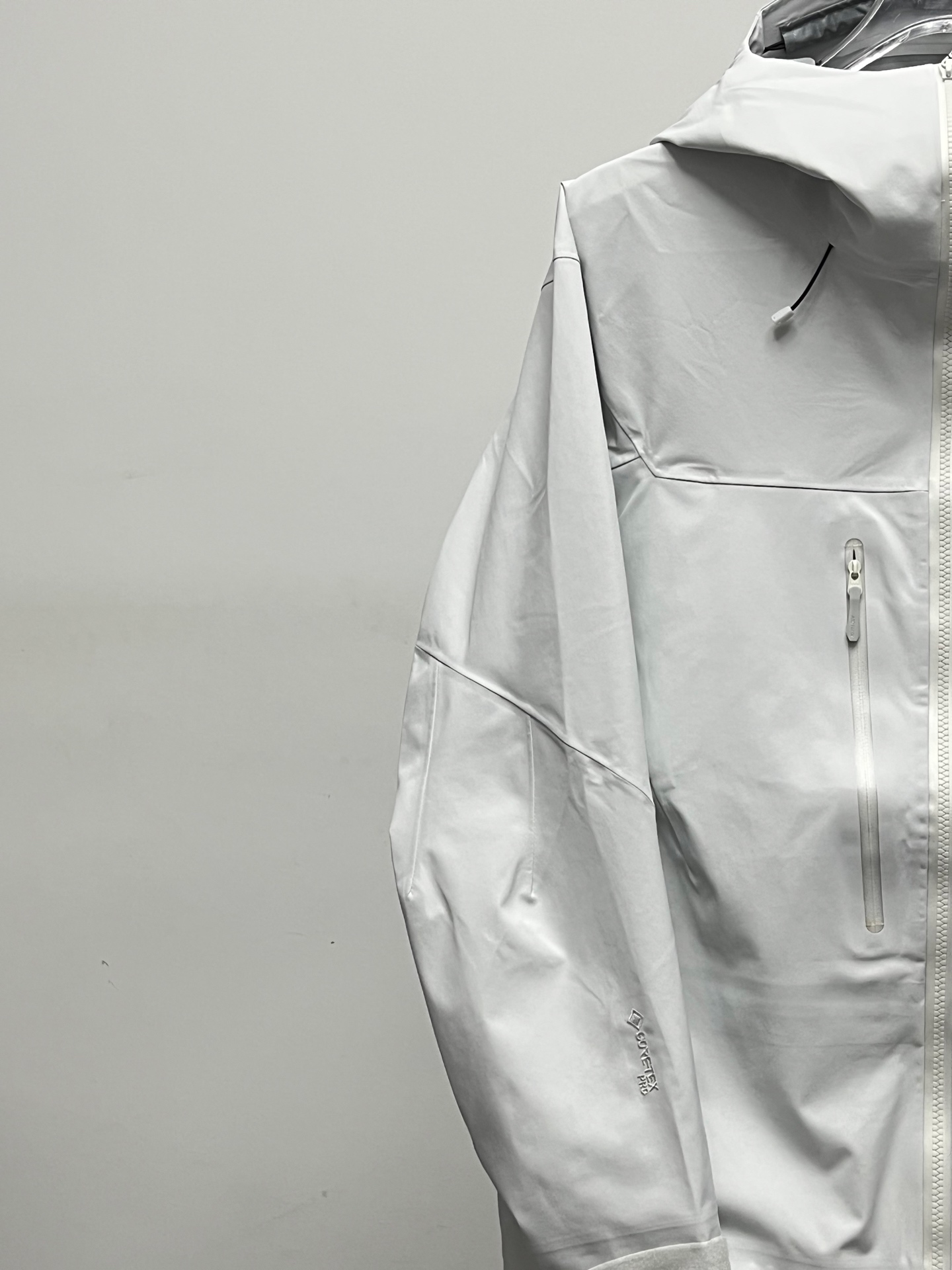 【ARC'TERYX】Alpha SV7 Jacket アウトドアジャケット