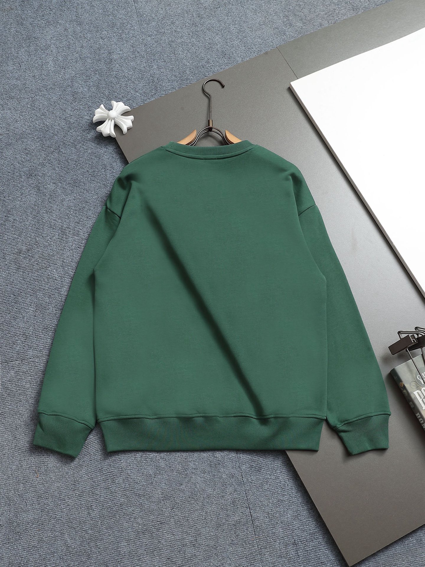 【LOEWE】長袖 T シャツ