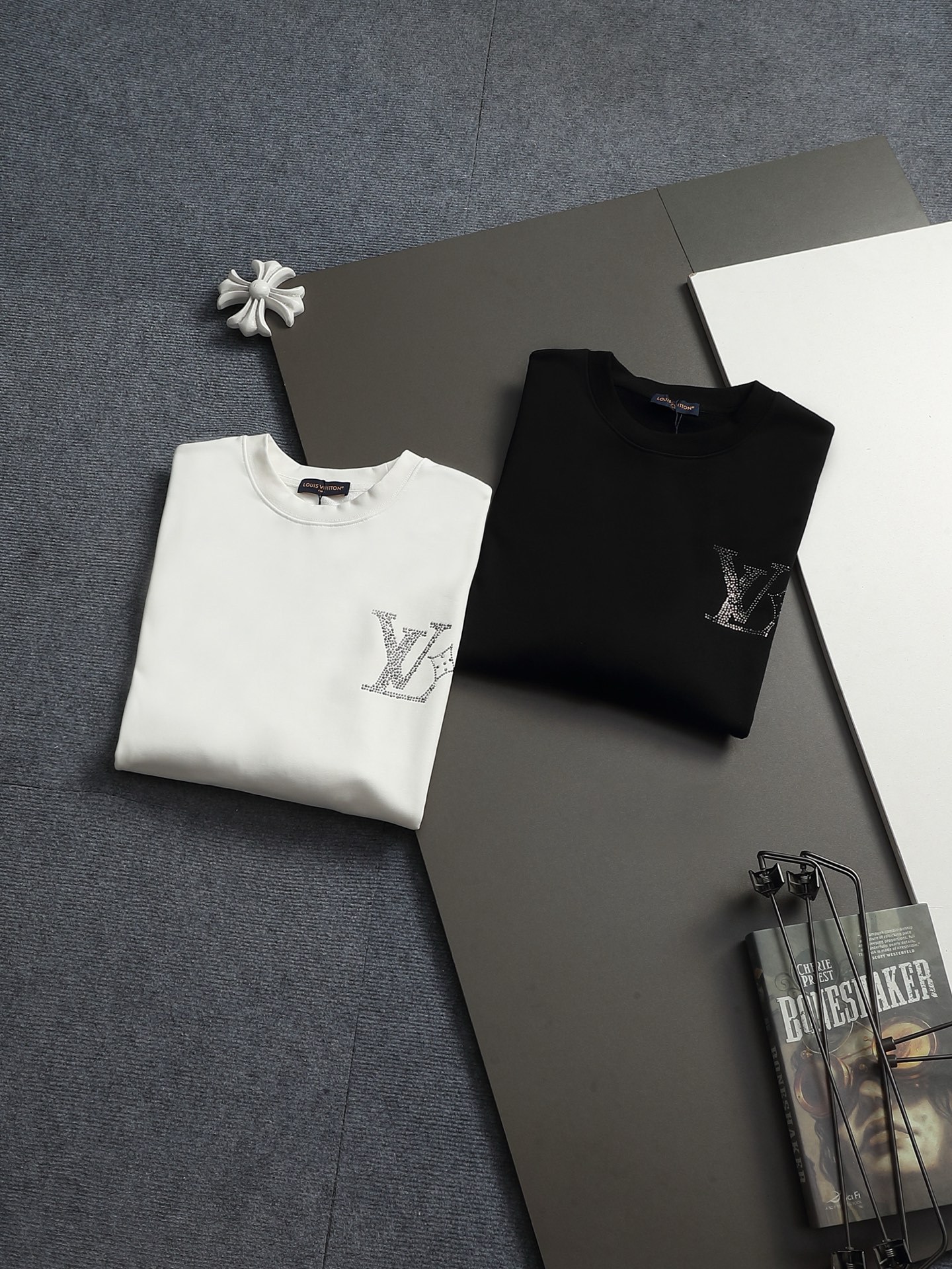 【LOUIS VUITTON】長袖 T シャツ