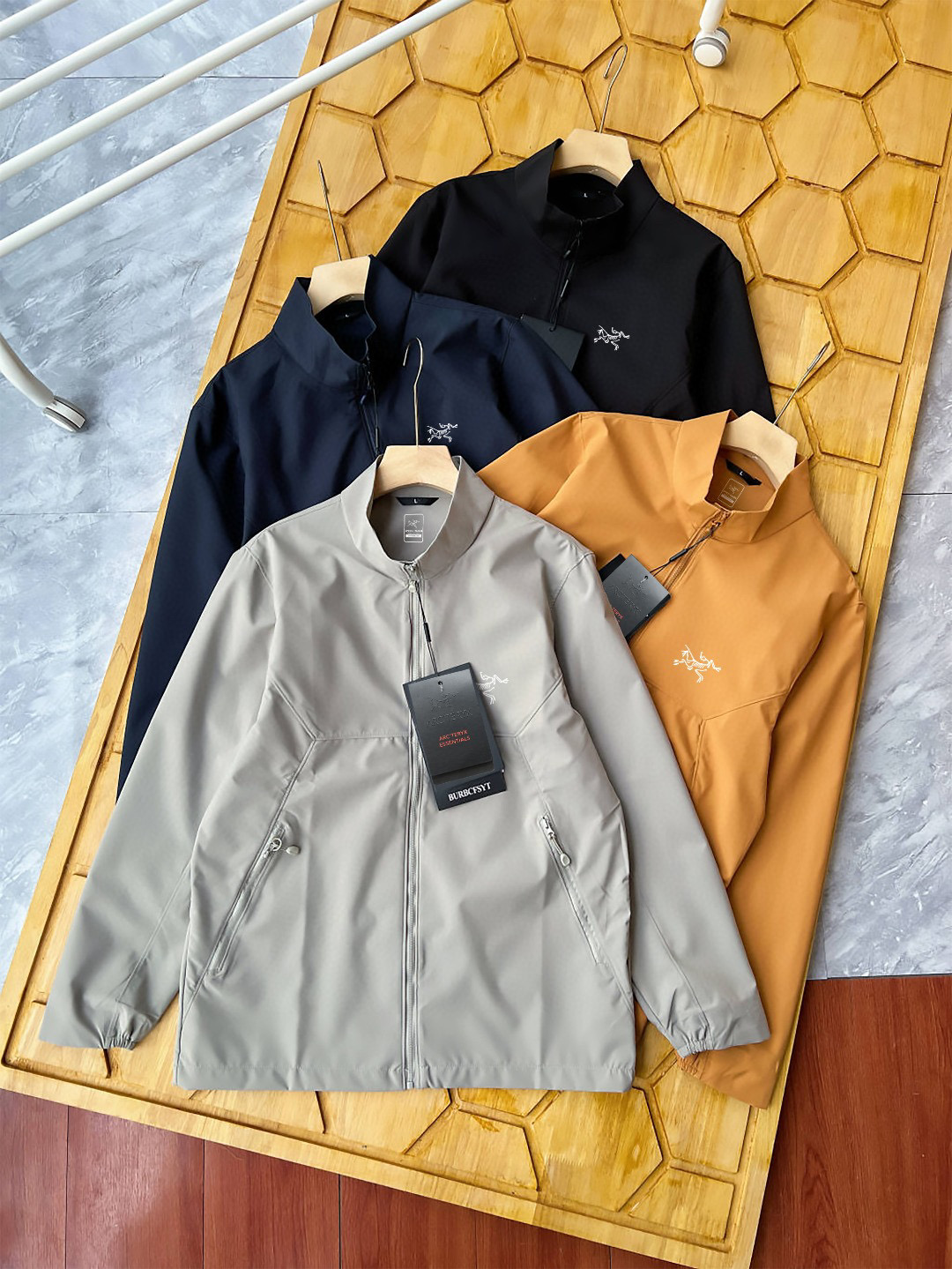 【ARC'TERYX】ジャケット