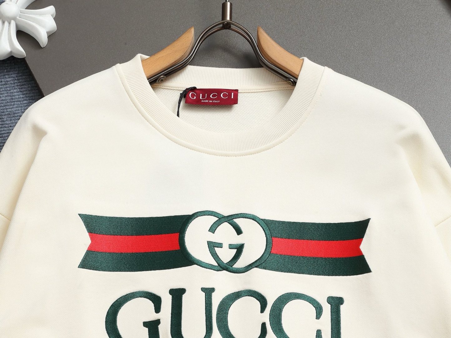 【GUCCI】刺繍長袖 T シャツ