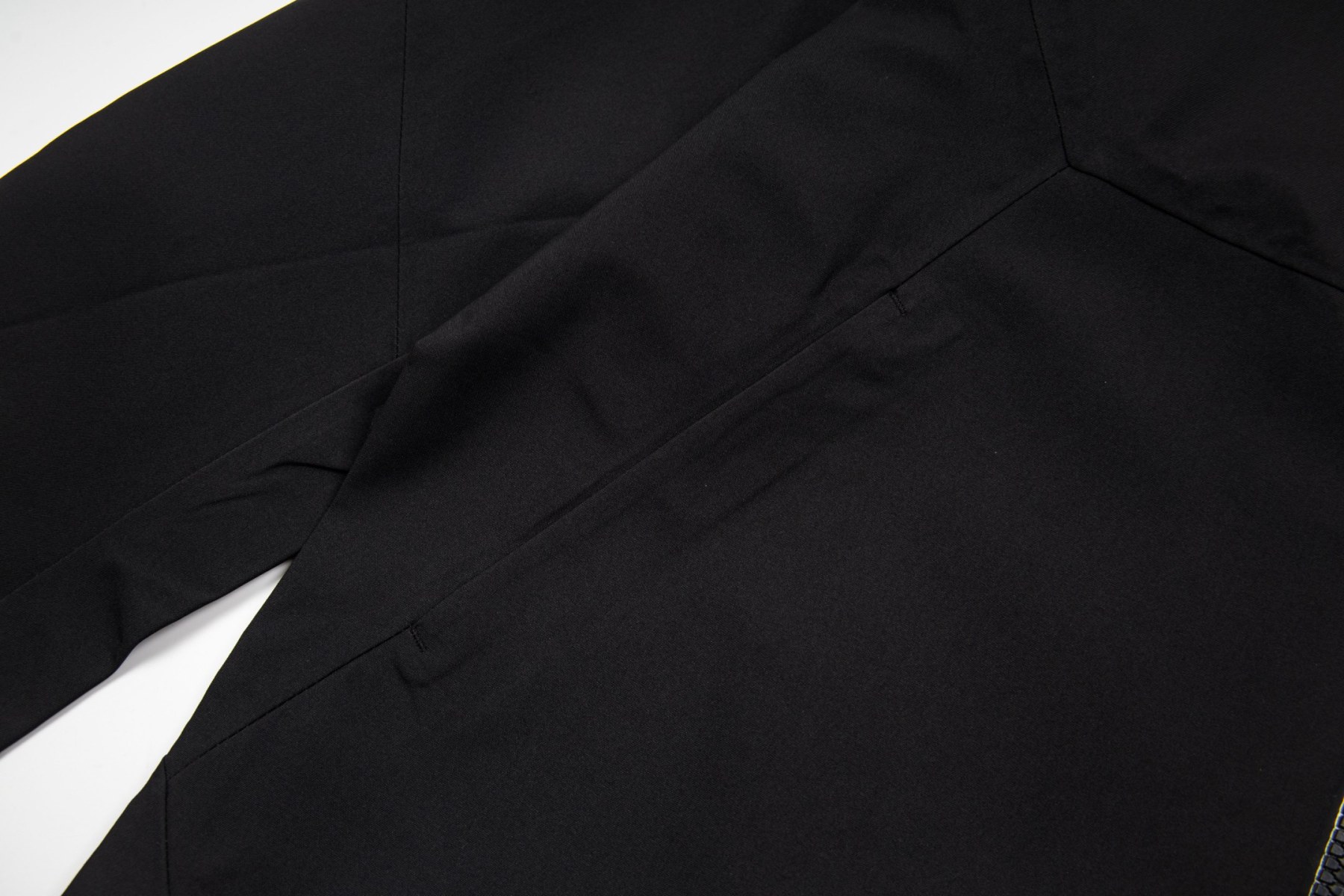【ARC'TERYX】Ralle Jacket シェルジャケット