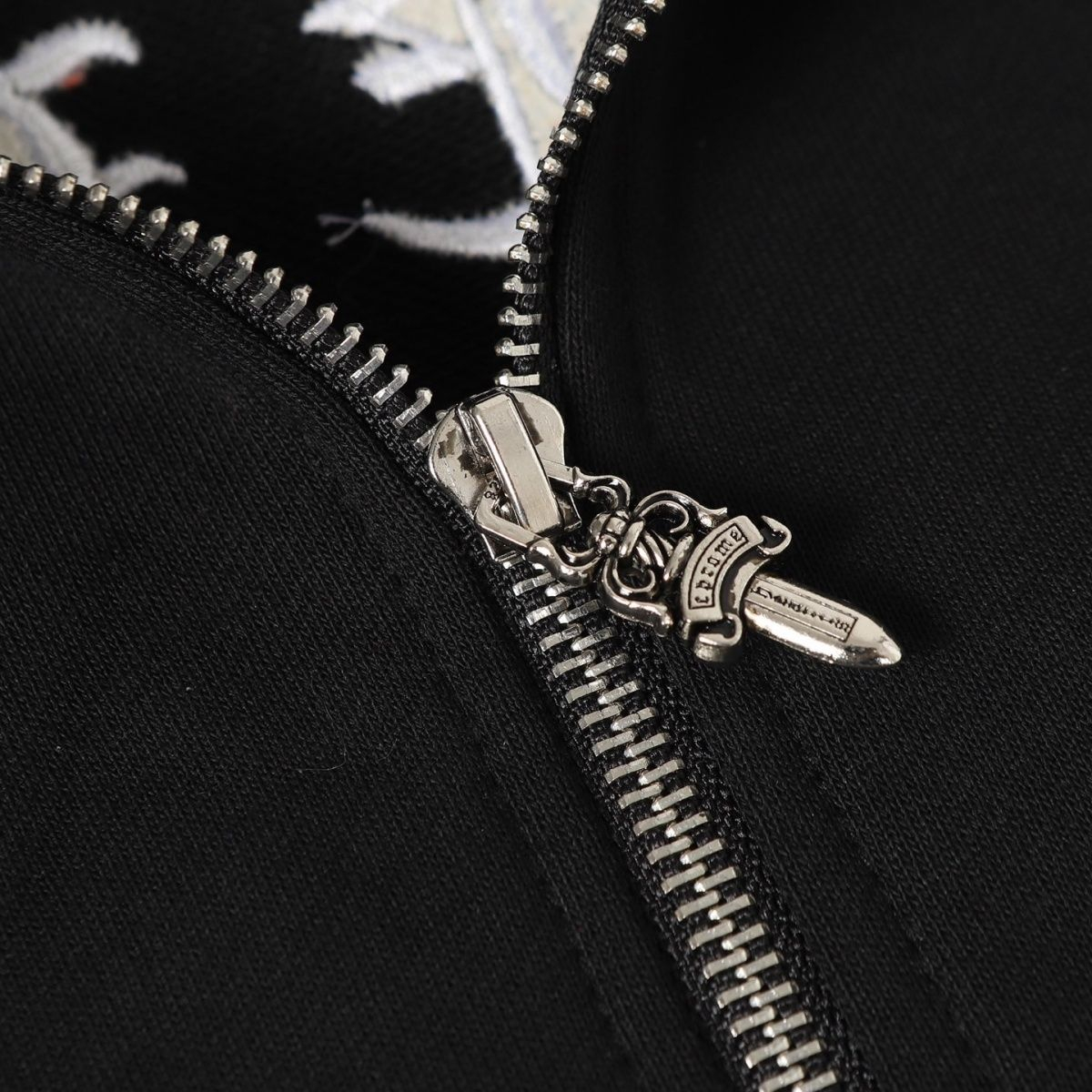 【CHROME HEARTS】ジップアップパーカー