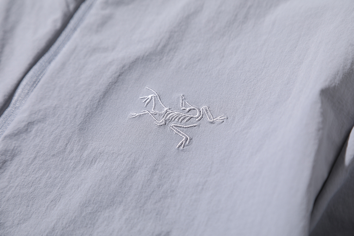 【ARC'TERYX】ジャケット