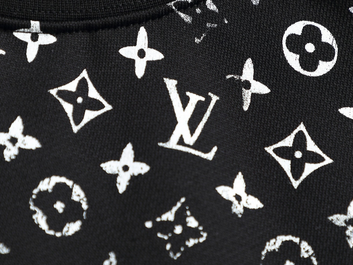 【LOUIS VUITTON】長袖 T シャツ