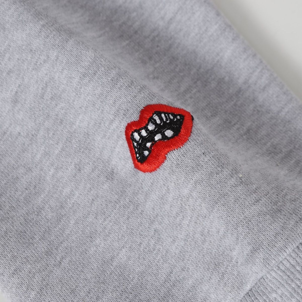 【CHROME HEARTS】パーカー