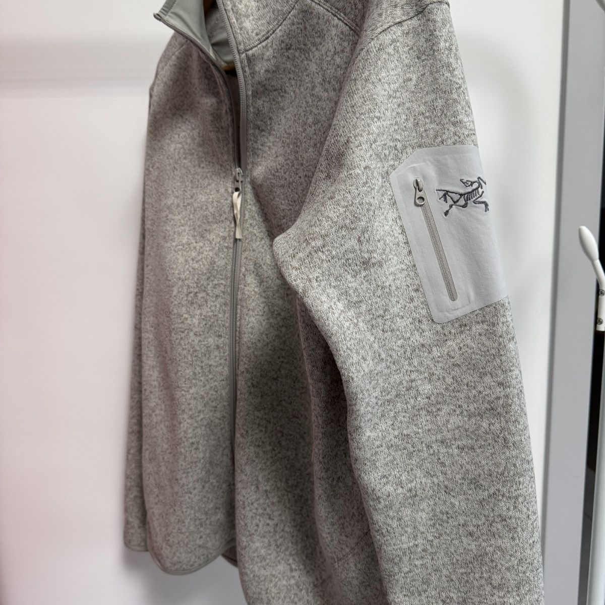 【ARC'TERYX旗艦店】COVERT ニットカーディガン ご好評に付き再入荷！