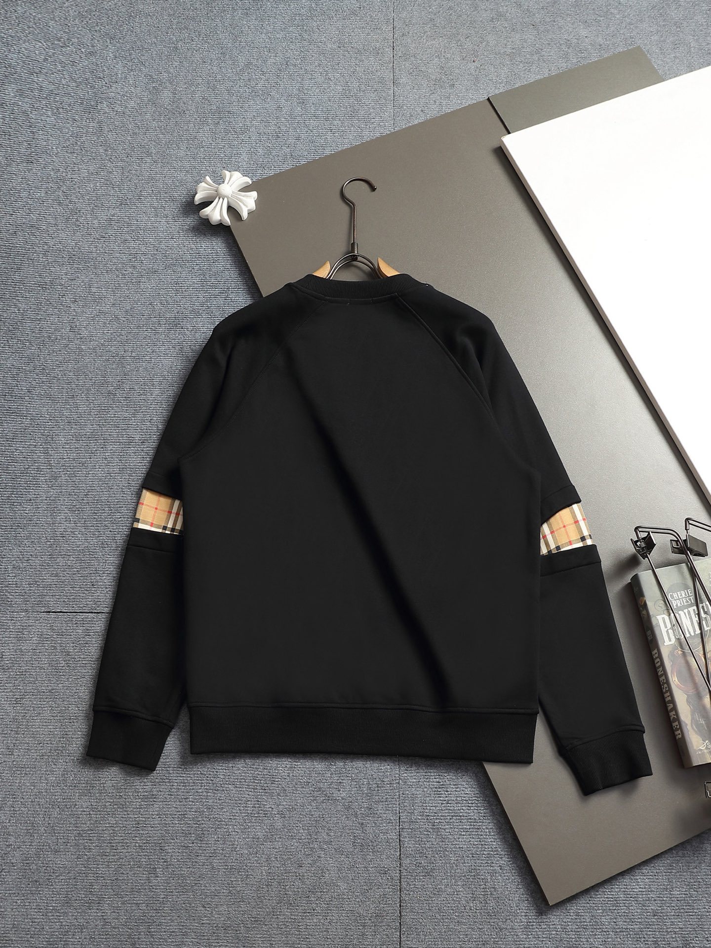 【BURBERRY】長袖 T シャツ