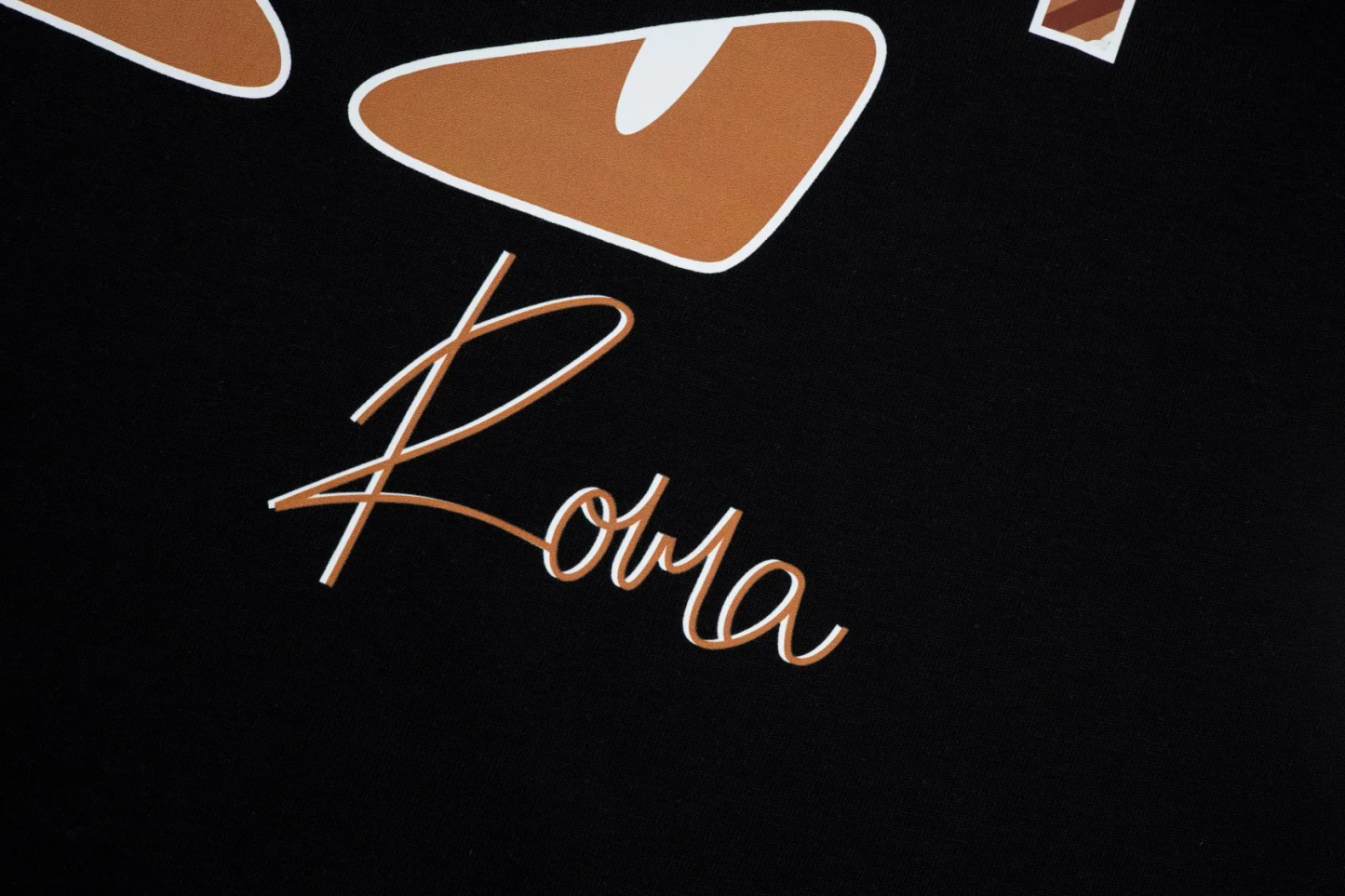 【FENDI 公式旗艦店】フェンディ Tシャツご好評に付き再入荷！