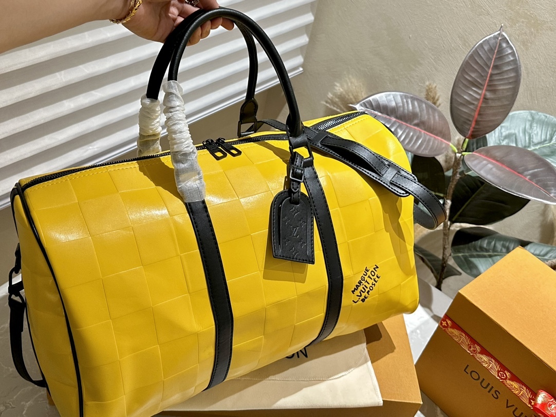 【LOUIS VUITTON】キーポルトラベルバッグ