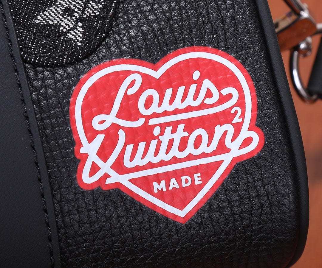 ルイヴィトン Louis Vuitton バッグ キーポル XS M81010