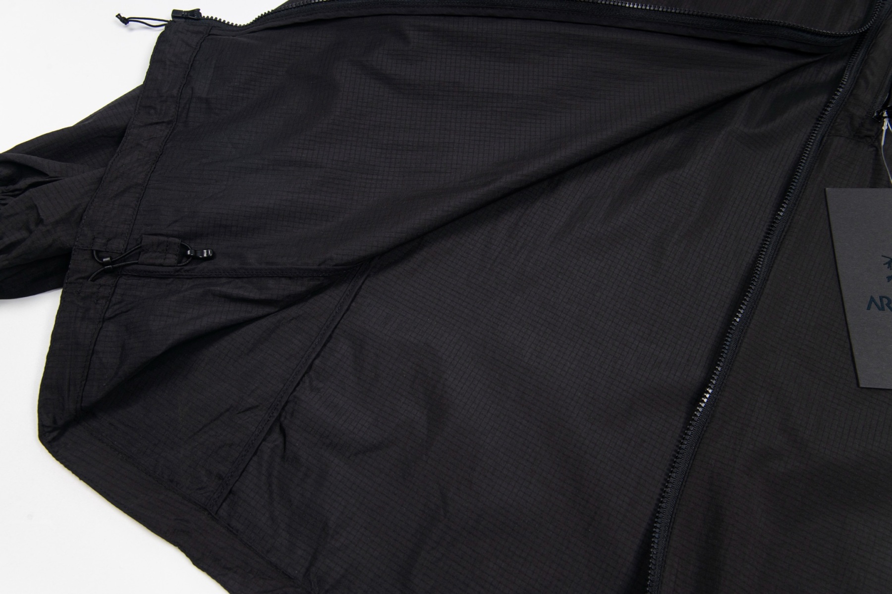 【ARC'TERYX】Squamish Hoody シェルジャケット