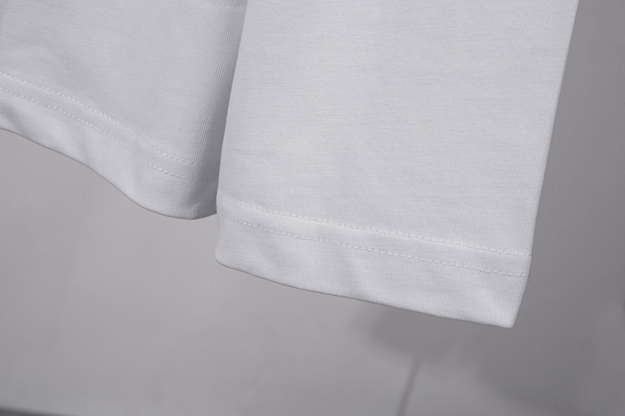 【DIOR】長袖 T シャツ