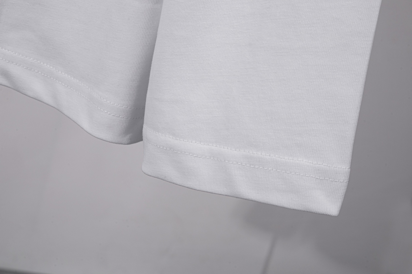 【DIOR】長袖 T シャツ
