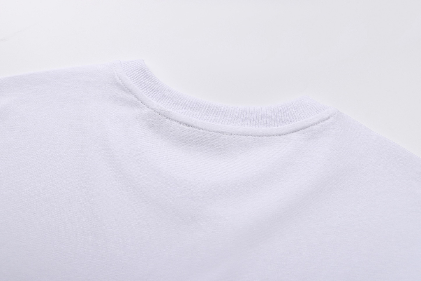 【BURBERRY】長袖 T シャツ