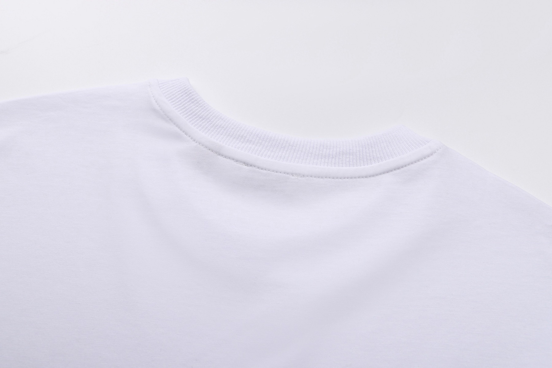 【BURBERRY】長袖 T シャツ