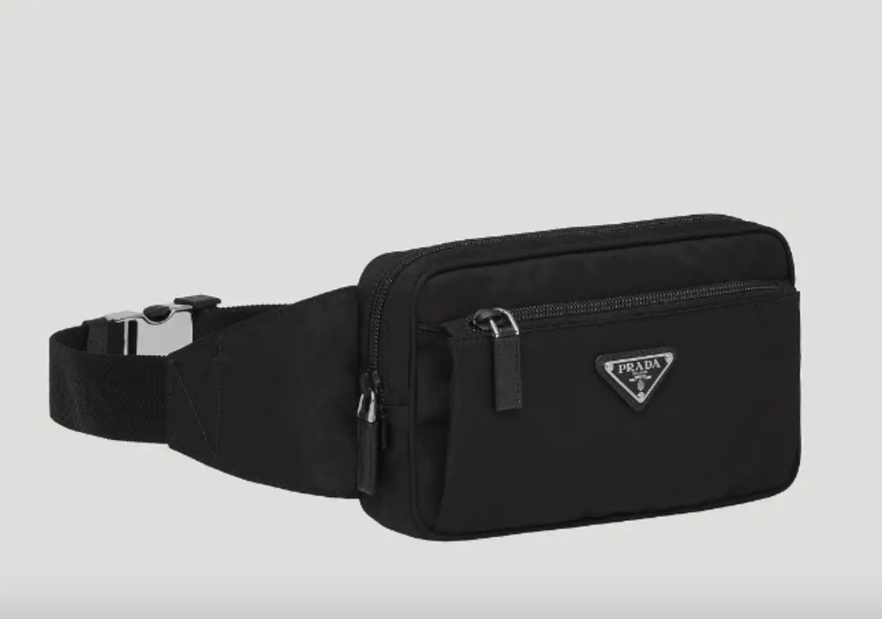 国内発送関税込【PRADA】プラダ ボディバッグ
