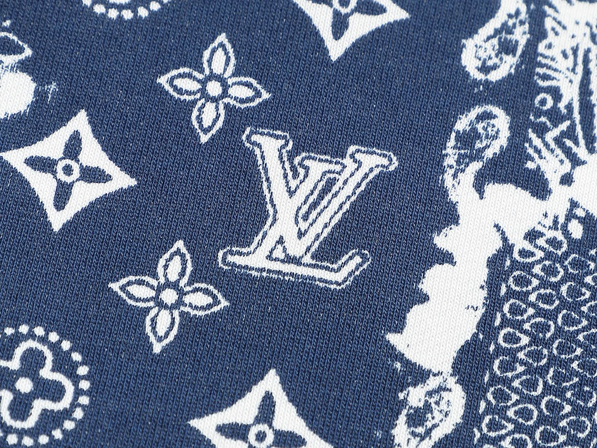【LOUIS VUITTON】長袖 T シャツ