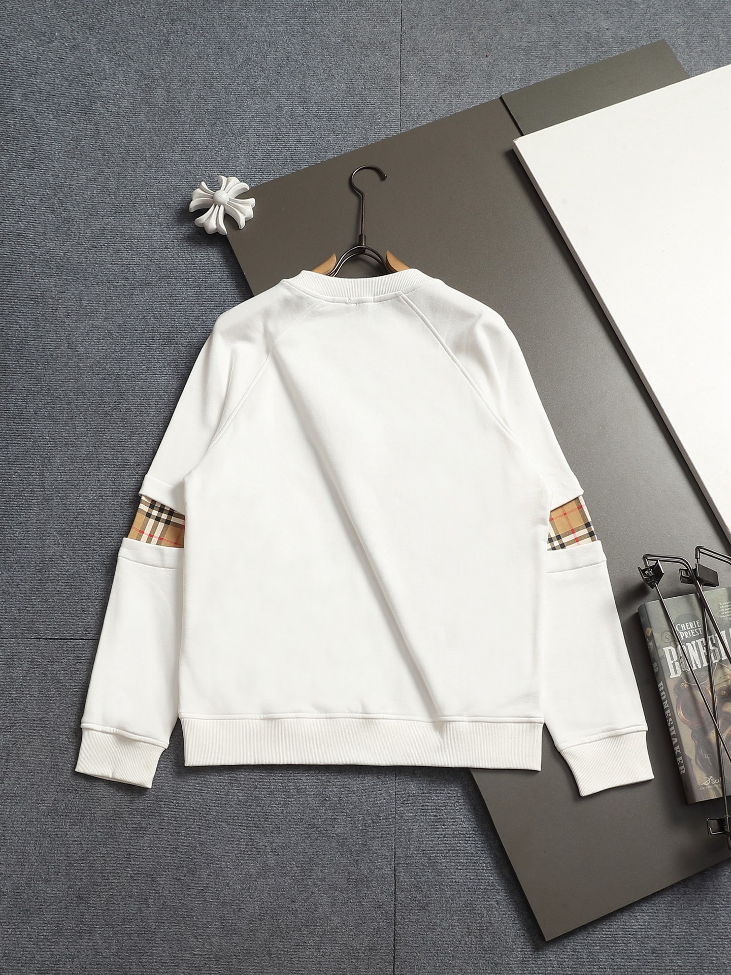 【BURBERRY】長袖 T シャツ
