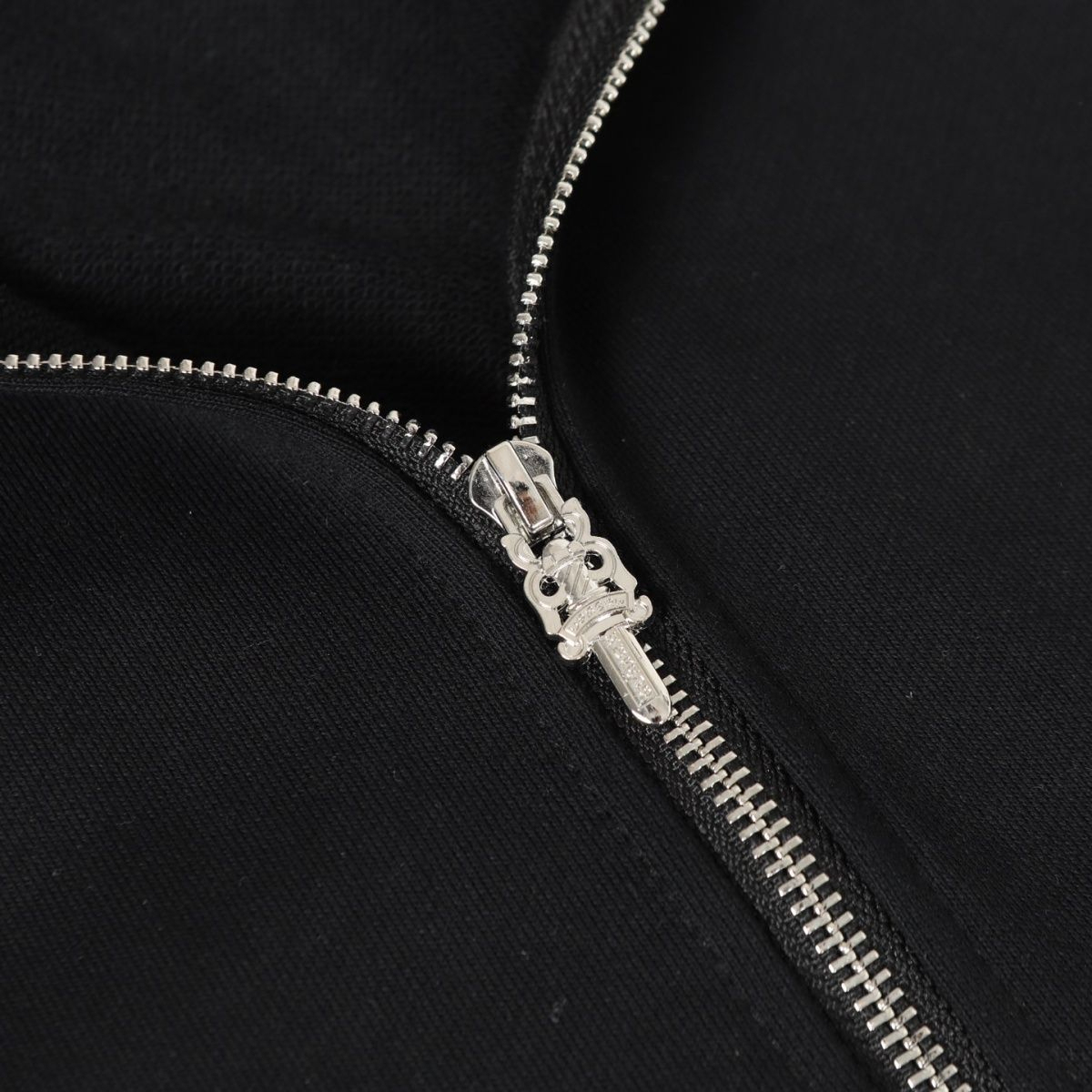 【CHROME HEARTS】ジップアップパーカー