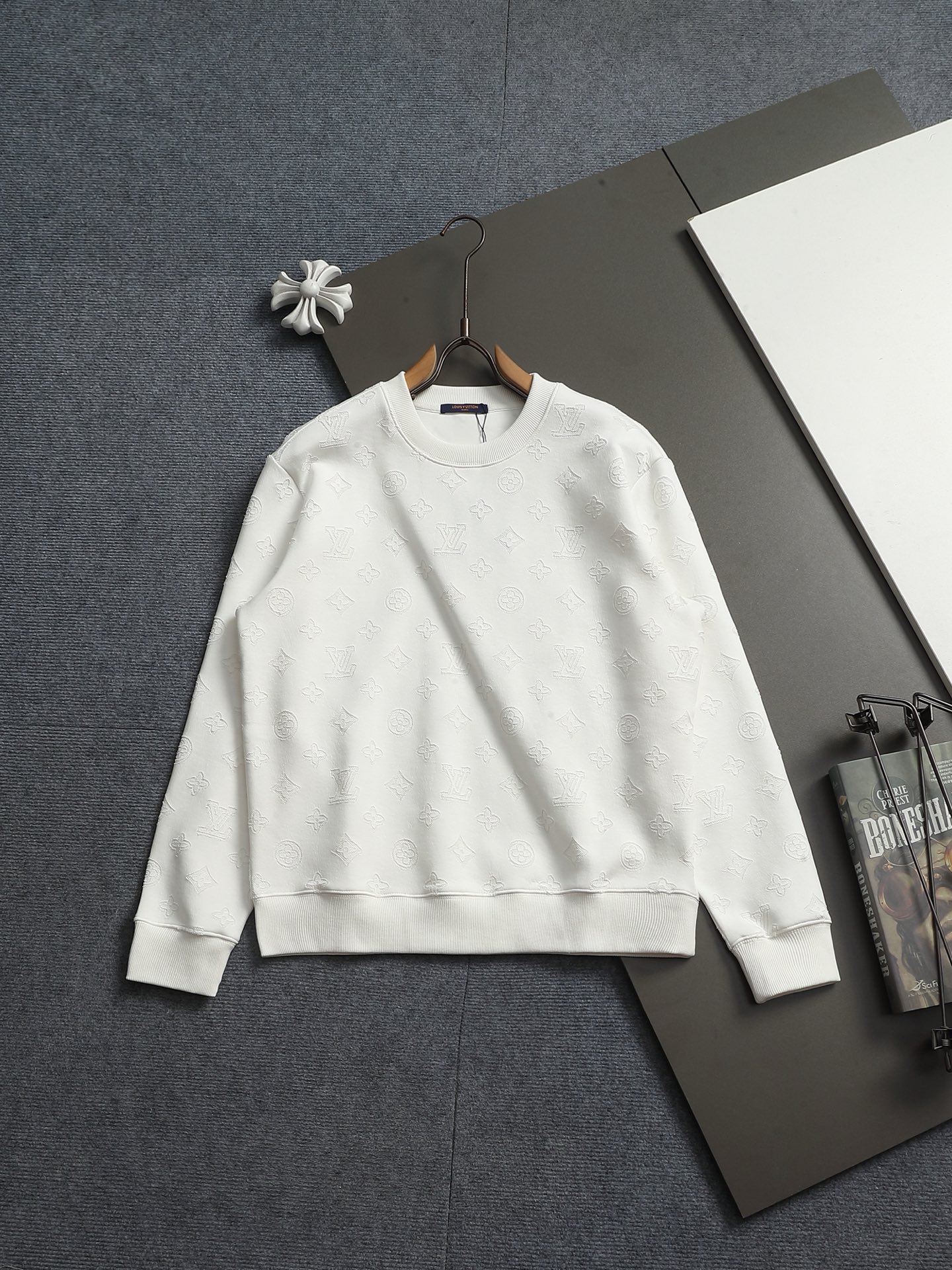 【LOUIS VUITTON】長袖 T シャツ
