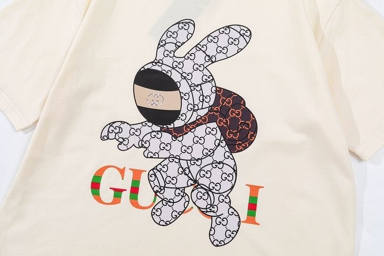 【Gucci 】（グッチ）半袖 男女兼用、ご好評に付き再入荷！
