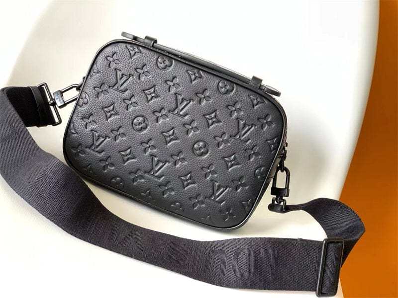 LOUIS VUITTON Ｓロック・メッセンジャーM58489
