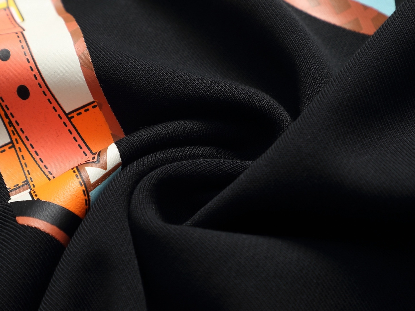 【FENDI】長袖 T シャツ