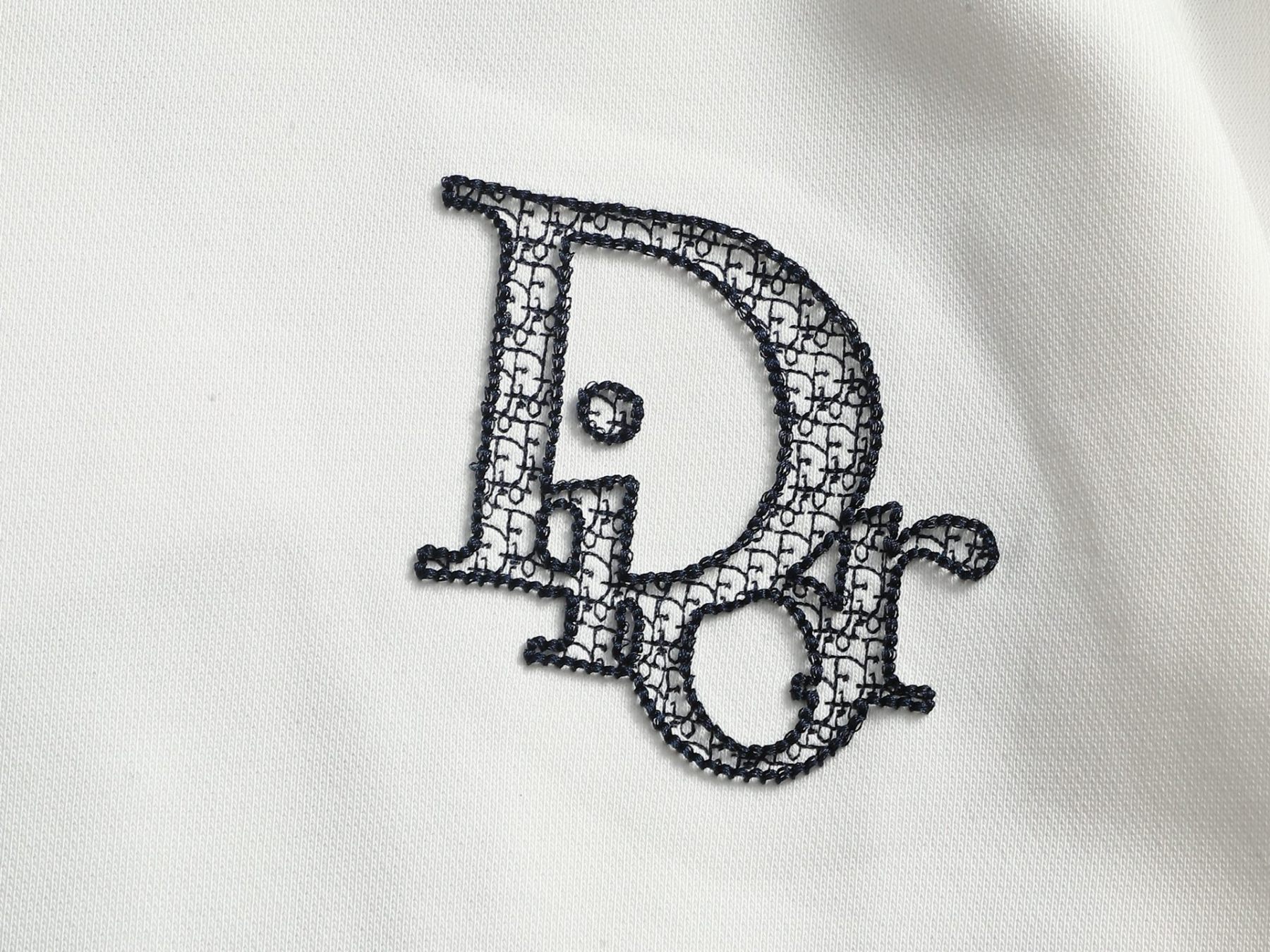 【DIOR】刺繍長袖 T シャツ