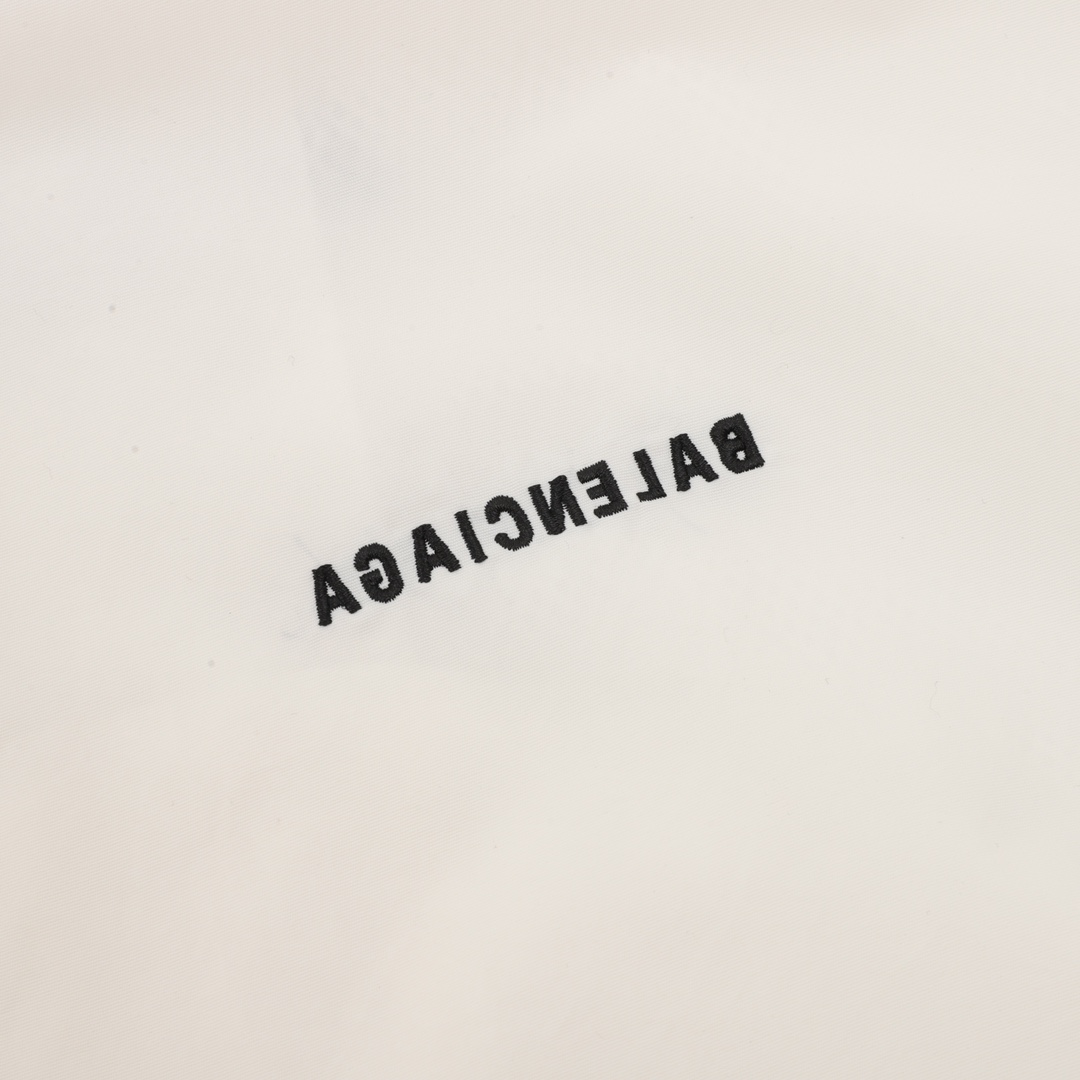 【BALENCIAGA】レター刺繍ジャケット