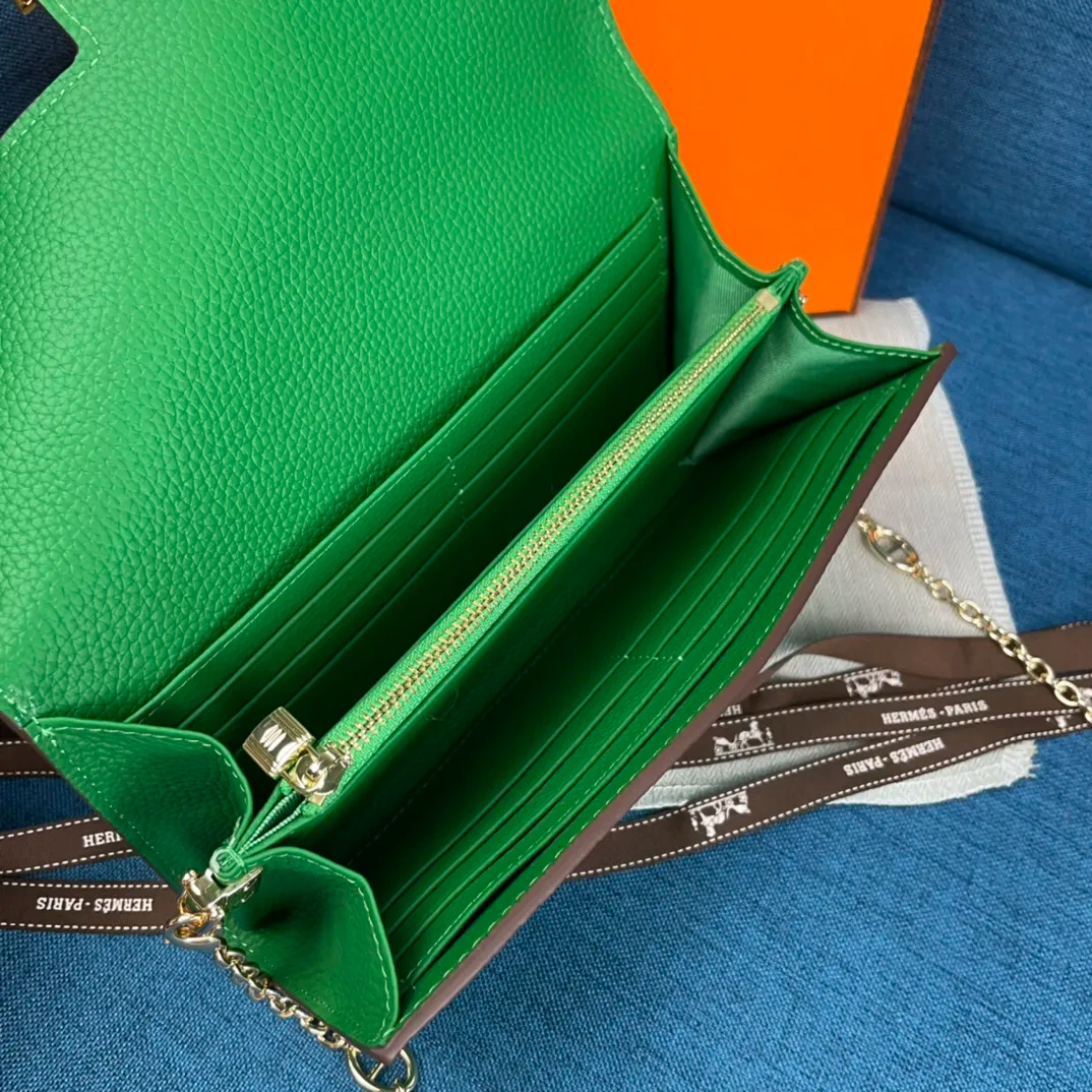 HERMÈS ショルダー & 長財布 11カラー 22X11CM