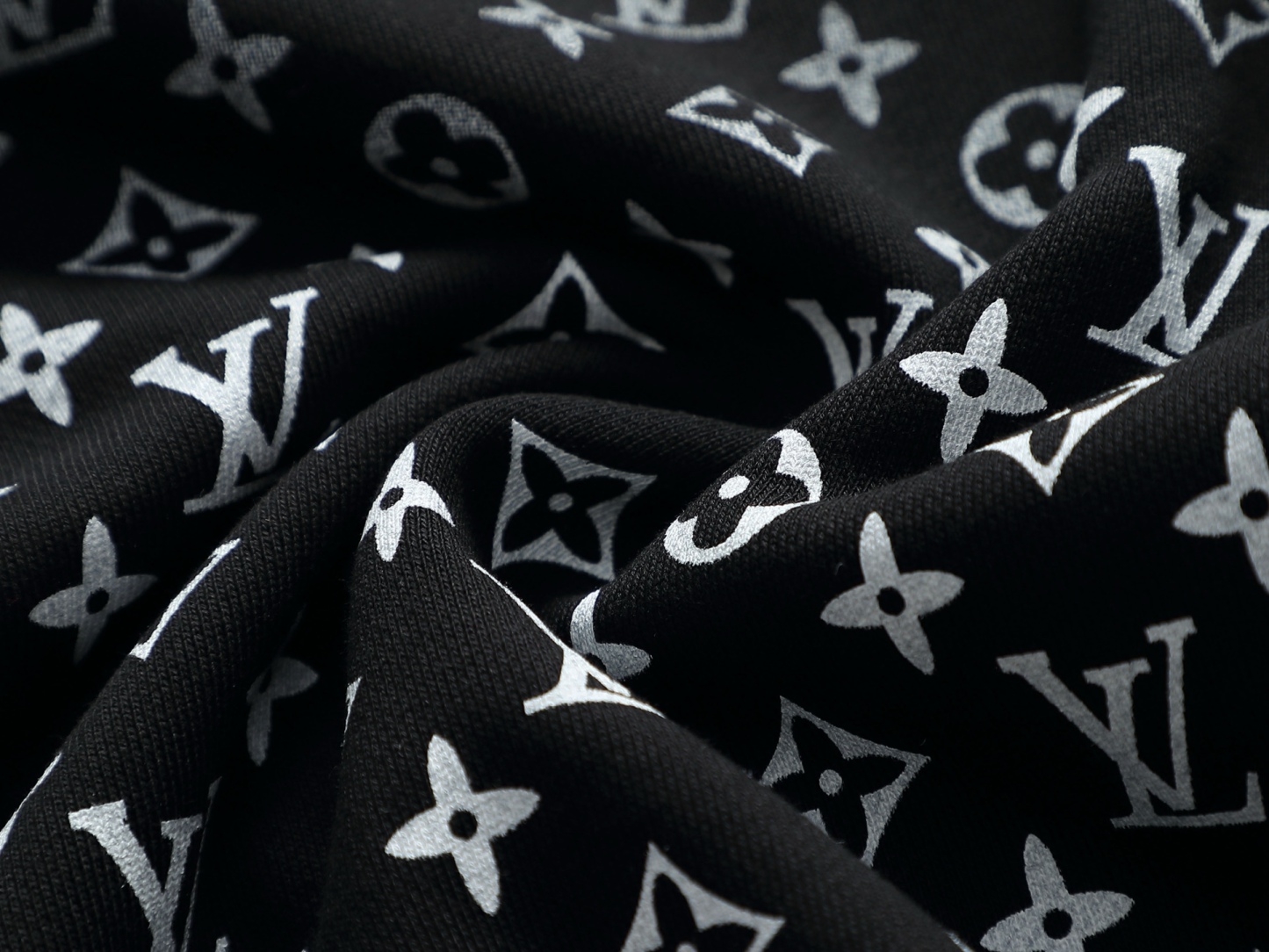 【LOUIS VUITTON】長袖 T シャツ
