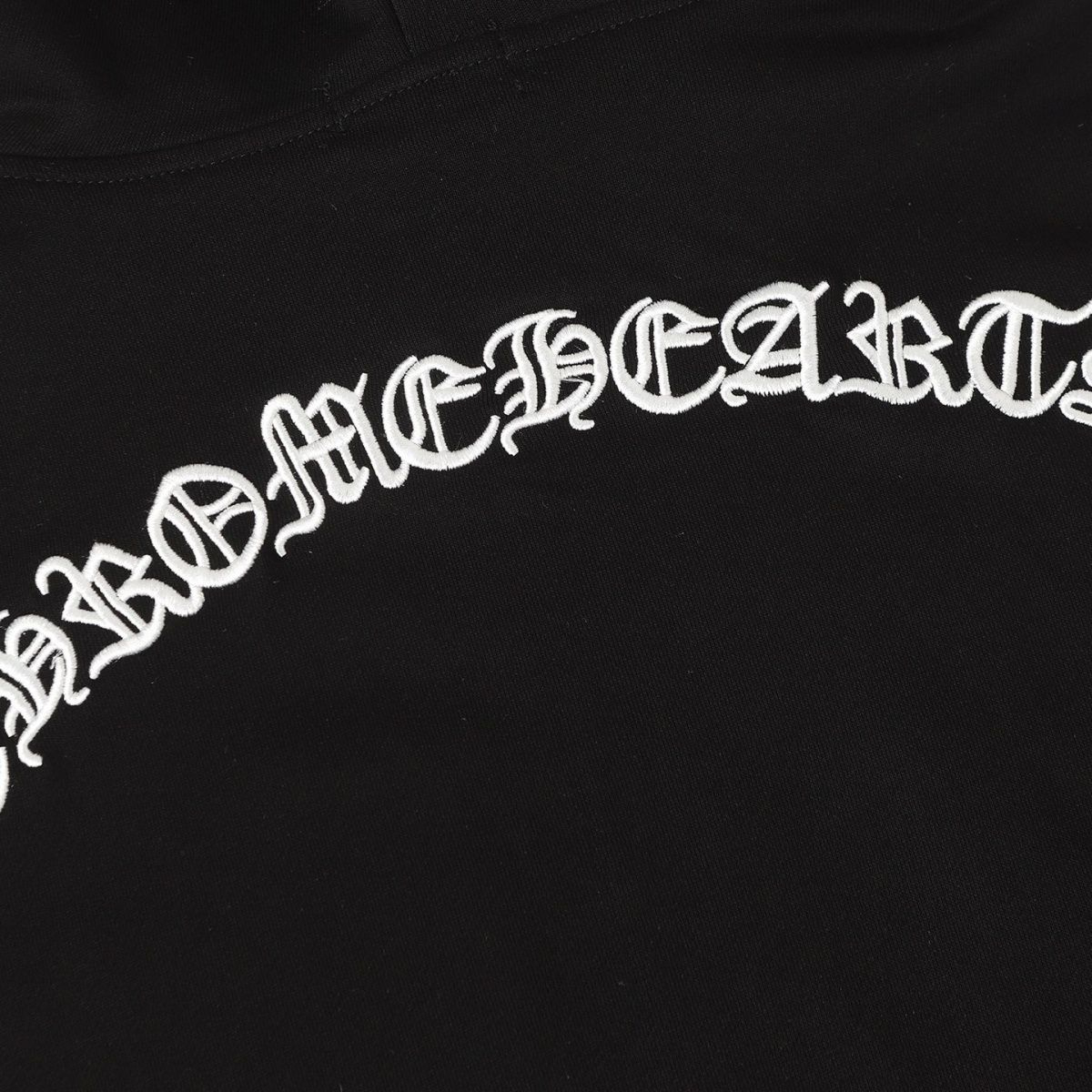 【CHROME HEARTS】パーカー