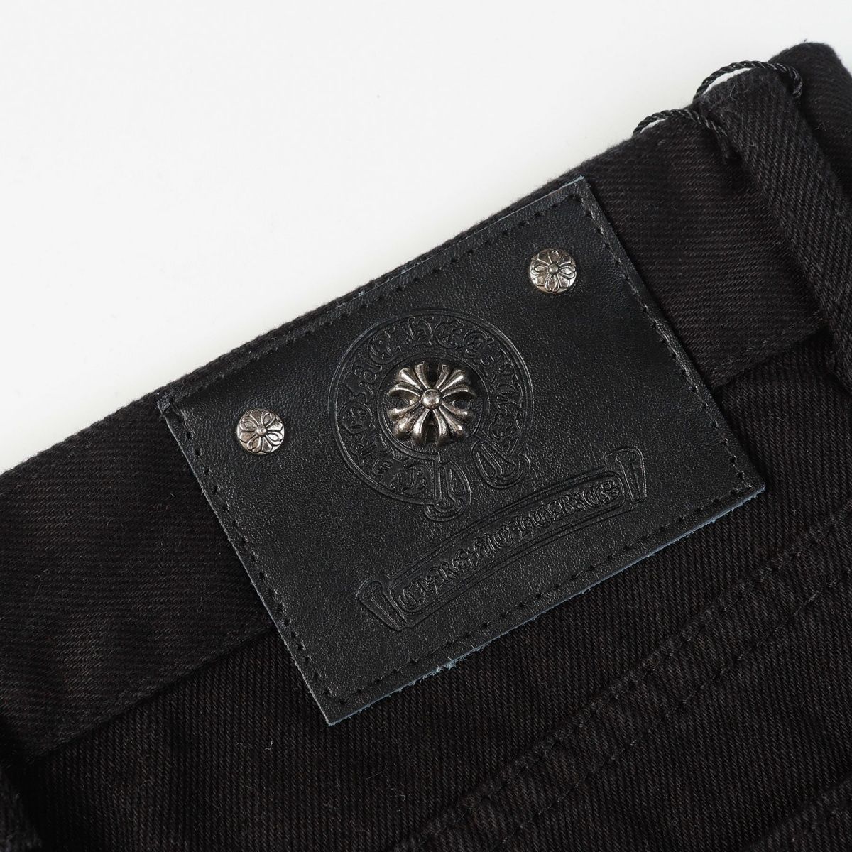 【CHROME HEARTS 公式旗艦店】クロムハーツ ジーパン、ご好評に付き再入荷！